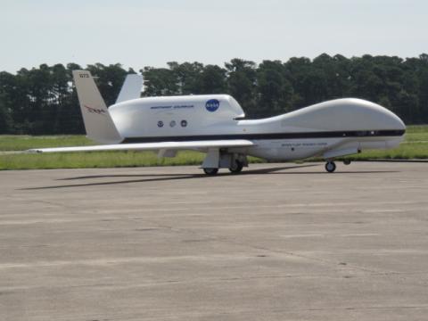 Global Hawk AV-6 after landing on Runway 22 in Wallops Flight Facility  (2012)
